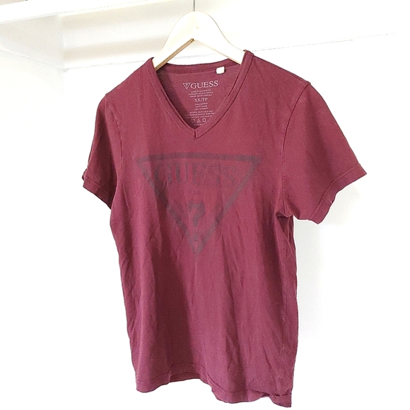 Guess | Dark red womens t shirt with logo - Picture 3 of 8